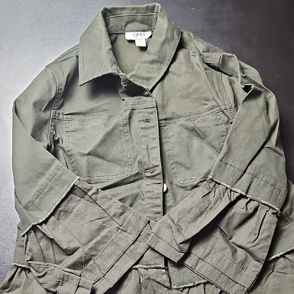 Style & Co. Women's Dark Green Ruffle Jacket Olive Button front Bell Sleeve